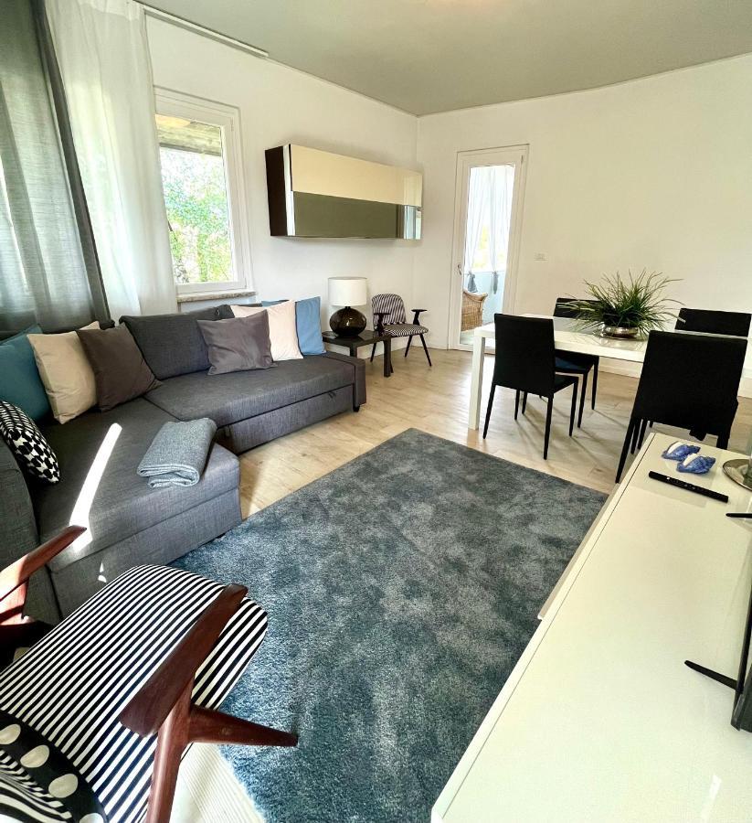 Your Familyapartment In Сирмионе Экстерьер фото