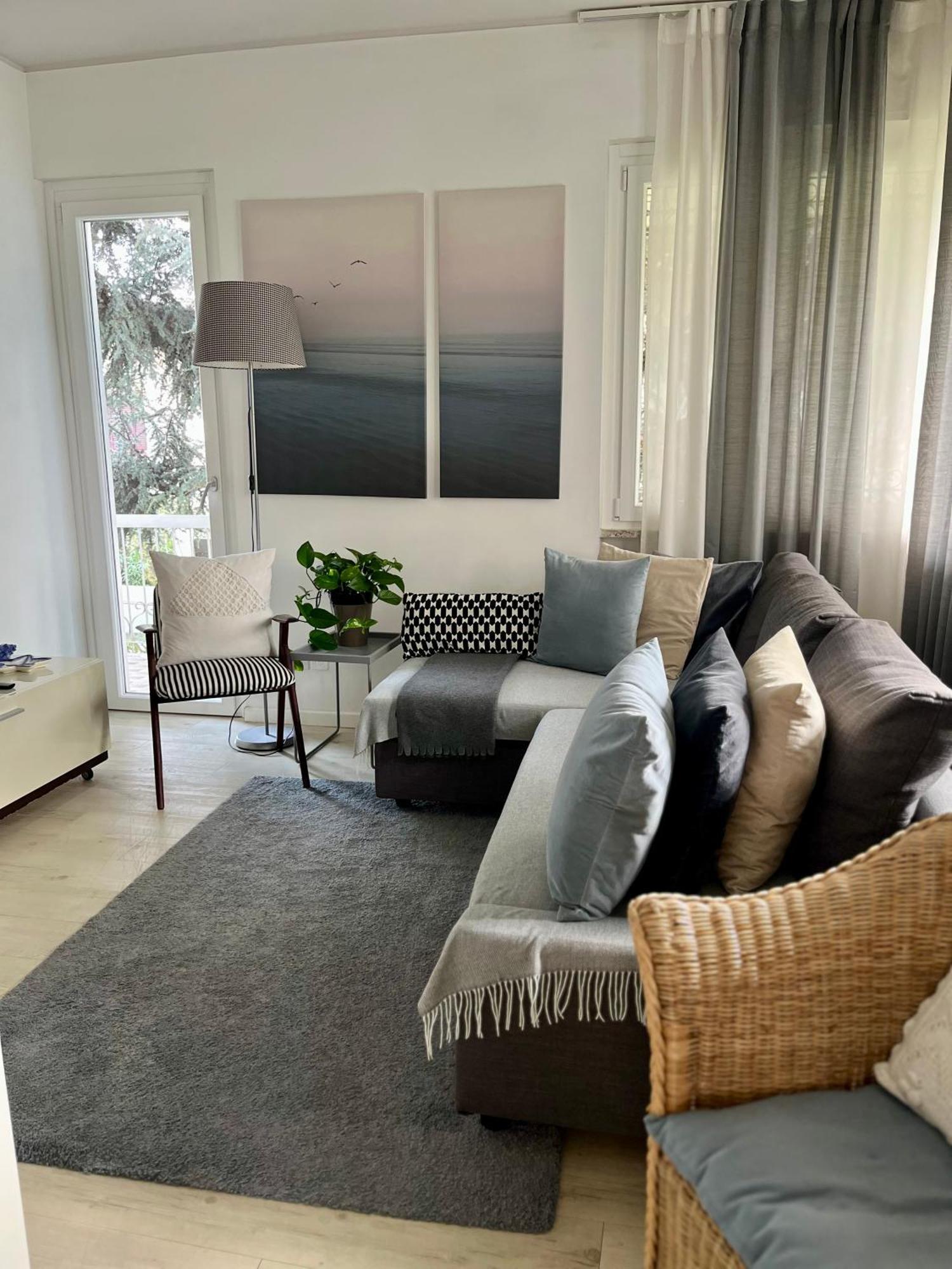 Your Familyapartment In Сирмионе Экстерьер фото