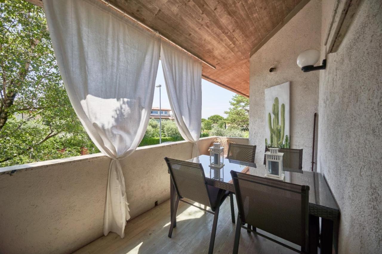 Your Familyapartment In Сирмионе Экстерьер фото